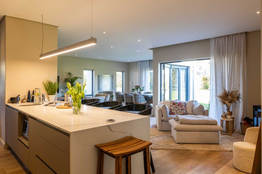 To Let 3 Bedroom Property for Rent in Val De Vie Estate Western Cape